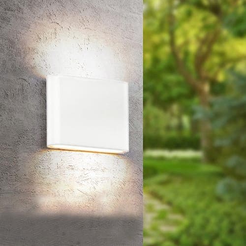 Aplica LED de exterior extra-plata, 6W=40W, 3000K, lumina calda, IP65