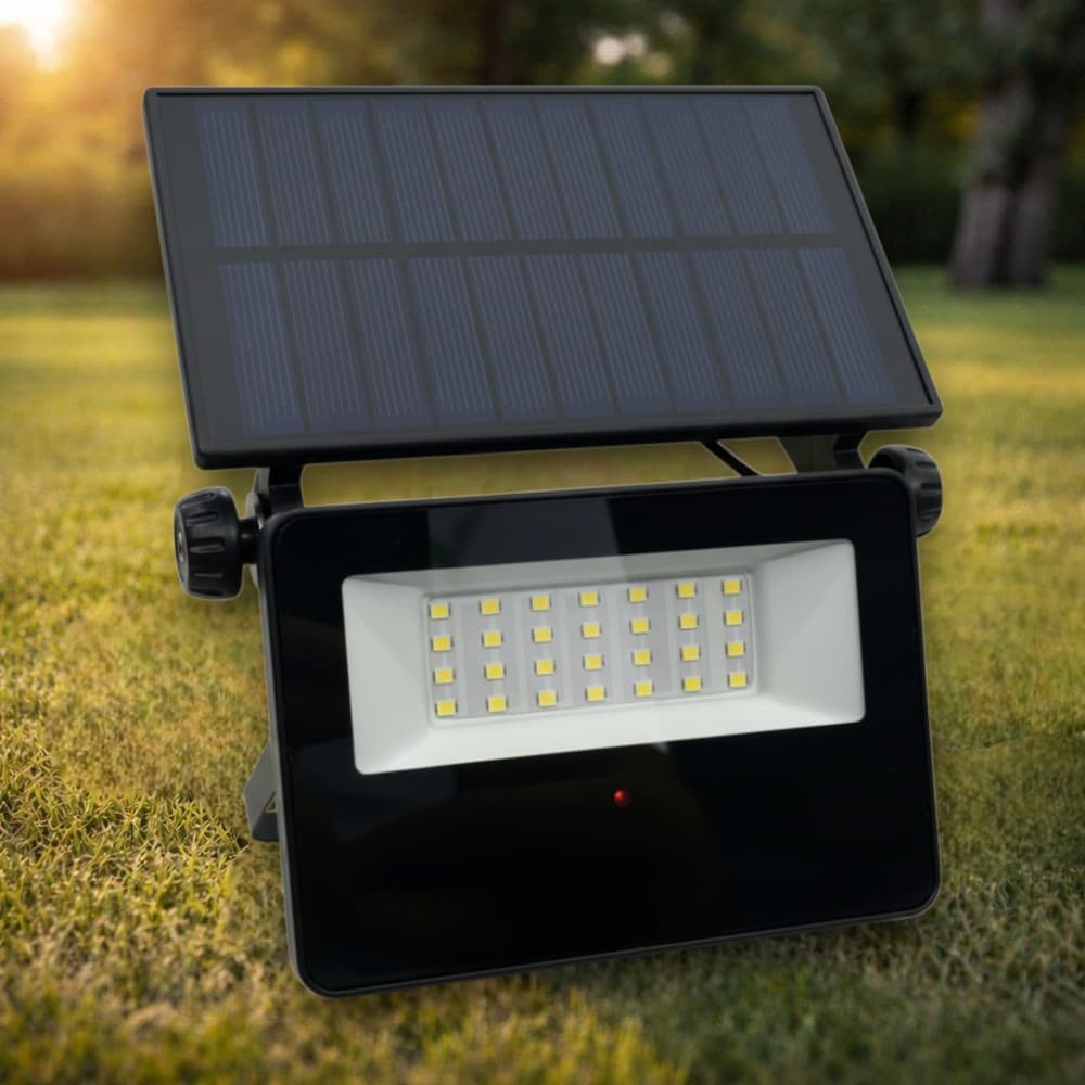 Proiector cu Panou Solar Polycristalin si Senzor Microunde 2000lm/6500k