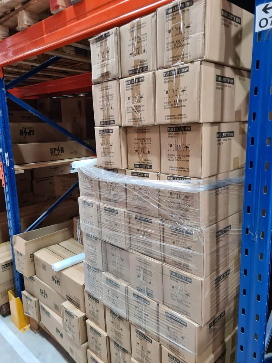 Tub LED 9W=18W, model T8, 6500K, lumina rece, 900lm, 588 mm