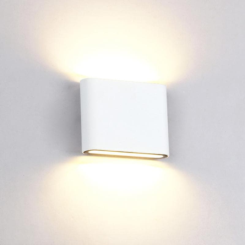 Aplica LED de exterior extra-plata, 6W=40W, 3000K, lumina calda, IP65