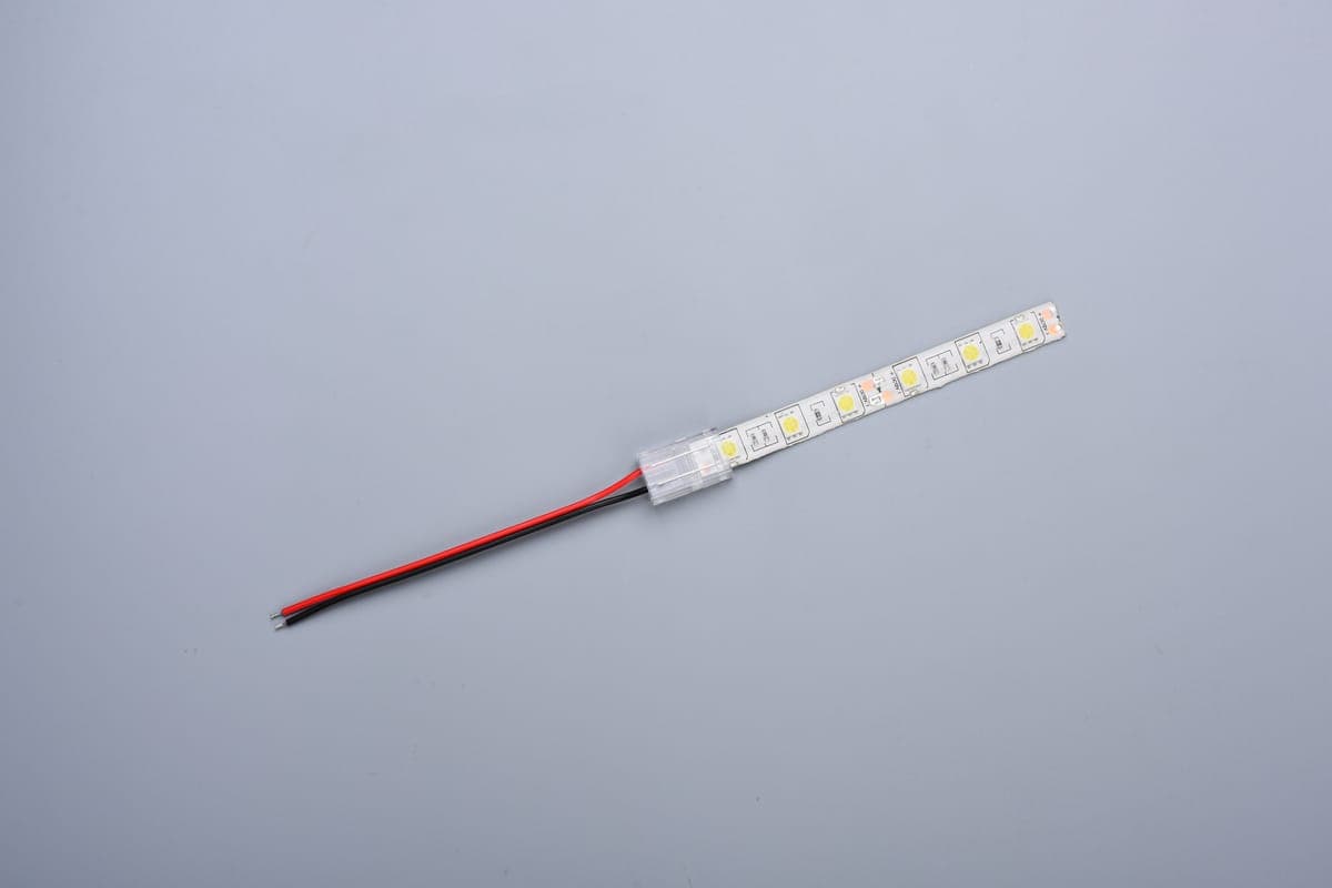 CONECTOR ALIMENTARE PT BANDA LED SMD IP65 12V/24V PCB 8mm PIN 4.5mm 12CM